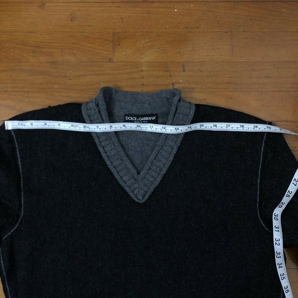 Dolce & Gabbana Men's 85% Virgin Wool Size 50/L Gray Factory Distressed Sweater - Picture 2 of 16